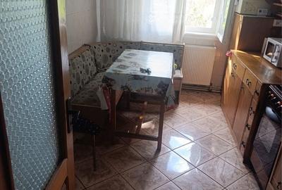 Apartament cu 3 camere în Central - 12