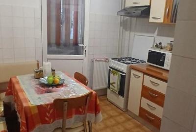 Apartament cu 2 camere decomandat în Girocului - 2