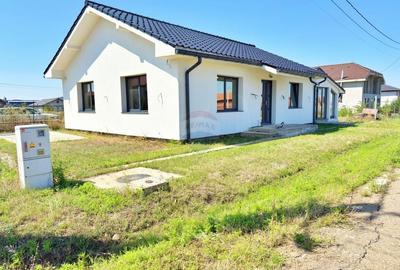 Casa cu 3 camere de vanzare loc. Frumuseni, jud. Arad - 2