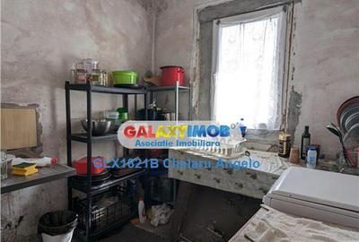 Parcul Carol casa singur curte 3 camere,curte 70 mp - 9