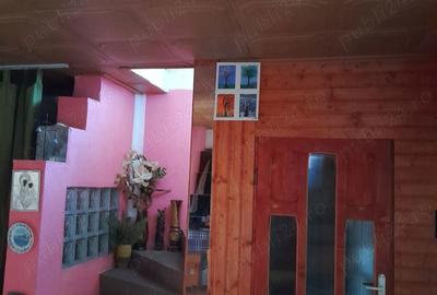 Casă cu 7 camere cu Teren 1420 Mp în Dumbrava - 10