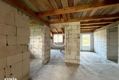Casă cu 8 camere cu Teren 1143 Mp în Șcheia - 3