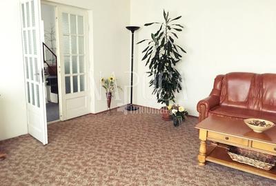 Casă individuală cu 8 camere cu Canalizare în Someșeni