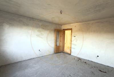 Casă individuală cu 5 camere cu Canalizare în Retevoiești - 11