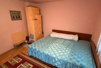 Casă individuală cu 6 camere cu Canalizare în Central - 8