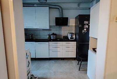 Vand apartament 3 camere Ghiroda - 2