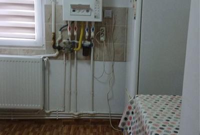 Apartament cu 2 camere semidecomandat în Cet - 7