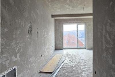 Apartament cu 3 camere semidecomandat în Baciu - 5