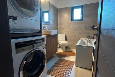 Casă cu 4 camere în Central