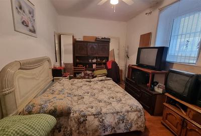 Apartament la casa de 4 camere zona bulevard 15 Noiembrie - 4