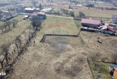 Teren de 3591 mp, în Aghireșu - 8