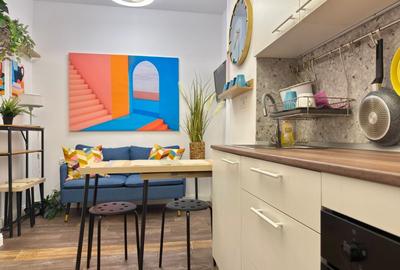 Apartament cu 4 camere decomandat, mobilat în Cișmigiu