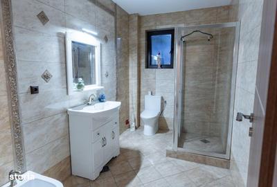 Casă cu 6 camere cu Teren 560 Mp în Criș - 11