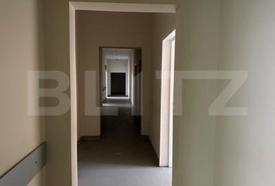 Spațiu comercial, de 330 mp, în Central - 2