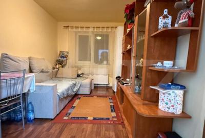 Apartament cu 2 camere semidecomandat, mobilat în Florilor - 4