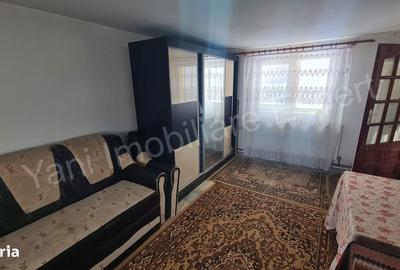 Casă cu 3 camere cu Teren 1112 Mp în Valea Iașului - 1