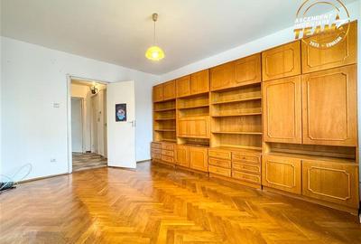 Apartament cu 3 camere semidecomandat, mobilat în Simeria - 37