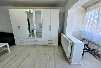 Garsonieră decomandată în Buziașului - 1
