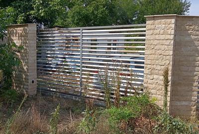 Teren de 1457 mp, în Lilieci - 2