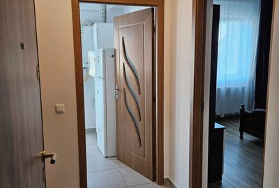 Garsonieră decomandată în Valea Adâncă - 12