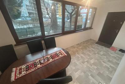 Apartament cu 3 camere decomandat în Astra - 10
