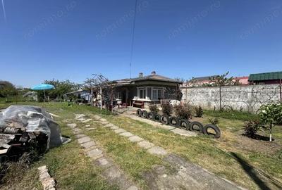 Teren de 2775 mp, în Olteni - 1