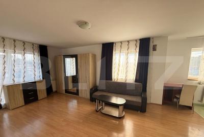 Apartament cu 2 camere semidecomandat, mobilat în Tătărași