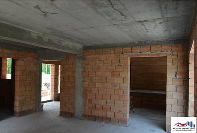 Casa Moderna in Noul Ansamblu Phoenix Sangeorgiu de Mures - 7