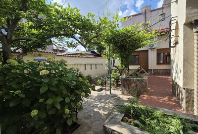 Casă individuală cu 4 camere cu Teren 204 Mp în Eminescu - 1