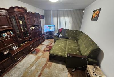 Apartament cu 2 camere decomandat în Cug