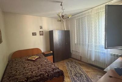 Apartament cu 2 camere decomandat în Calea București - 6