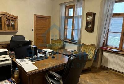 Apartament cu 2 camere semidecomandat în Centrul Istoric - 3