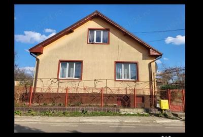 Casă cu 3 camere în Zau de Câmpie