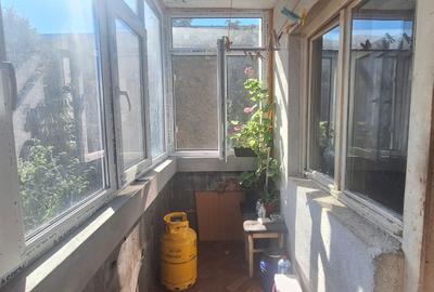 SUPEROCAZIE ! POARTA 6 APARTAMENT 2 CAMERE DECOMANDATE 2 BALCOANE 62 MP. 75.00 E - 7