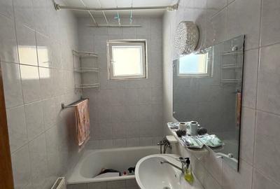 Apartament cu 3 camere în Central - 3