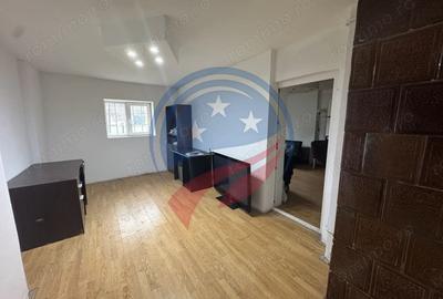 Apartament cu 4 camere semidecomandat în Ultracentral - 1