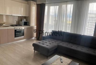 Apartament cu 3 camere semidecomandat, mobilat în Mihai Bravu