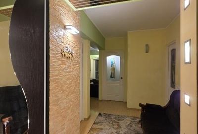 Apartament cu 2 camere decomandat, mobilat în Energia