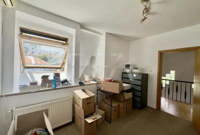 Vila 6 camere, Titulescu, Curte ?i zona de relaxare Metrou la 7 minute - 15