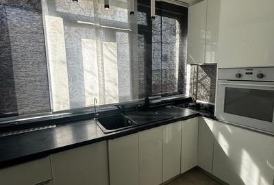Apartament cu 3 camere decomandat în Teilor - 1