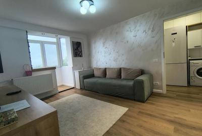 Apartament cu 3 camere semidecomandat, mobilat în Timișoara