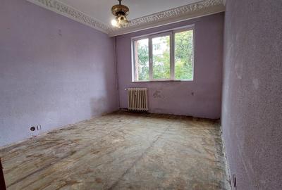 TITAN, Auchan - Piata 1 Decembrie, Aleea Ciucea 3, PROPRIETAR, vand ap. 2 camere - 9