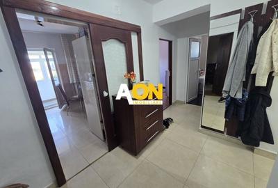 Apartament cu 3 camere decomandat, mobilat în Ampoi 2