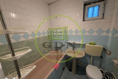 Apartament cu 3 camere semidecomandat în Rovine - 3