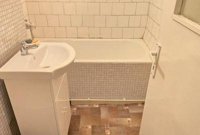 Inchiriez apartament 2 camere in Deva, zona Piata Centrala, dec. et. 3 - 6