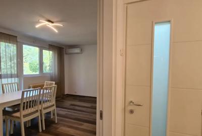 Apartament cu 4 camere decomandat în Rahova - 18