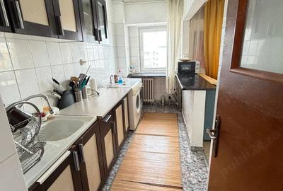 Garsonieră decomandată în Central - 3