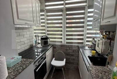 Apartament cu 3 camere, mobilat în Central
