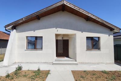 Casa moderna pe un singur nivel + beci finisata si mobilata - 2