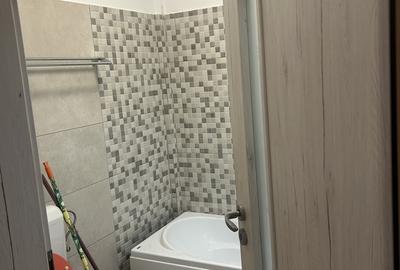 Apartament cu 3 camere decomandat în Central - 2